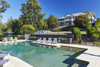 Hamptons Hinterland Retreat - Kingaroy Accommodation 0