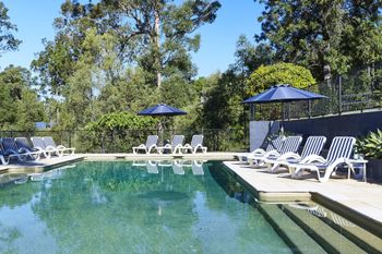 Hamptons Hinterland Retreat - Kingaroy Accommodation 1