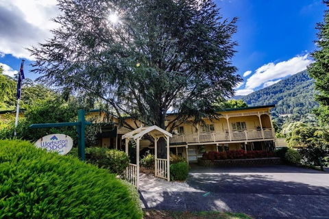 Warburton Lodge - Kingaroy Accommodation 0