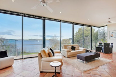 Kylakin On The Derwent River - Rejuvenate Stays - Kingaroy Accommodation 0