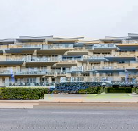 The White Pearl Penthouse - Kingaroy Accommodation