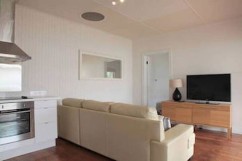 Sorrento Beach Cottages 1 - Kingaroy Accommodation 0