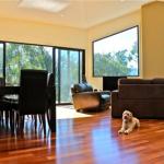 Gumtree Villa - Kingaroy Accommodation 0