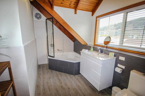 Halinka Lodge - Kingaroy Accommodation 1