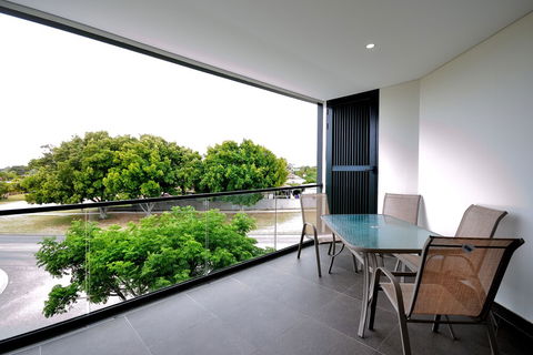 Coastal By Rockingham Apartments - Kingaroy Accommodation 4