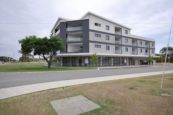 Coastal By Rockingham Apartments - Kingaroy Accommodation 5