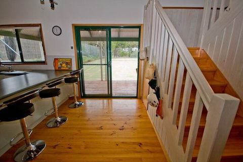Cliff House Cottage - Kingaroy Accommodation 3