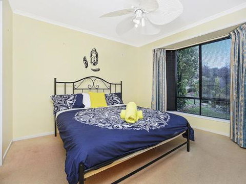 Lakeside Encounter Bay - Kingaroy Accommodation 1