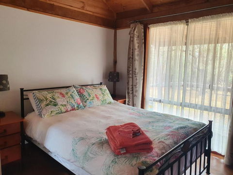 Gaddleen Grove Cottages - Kingaroy Accommodation 3
