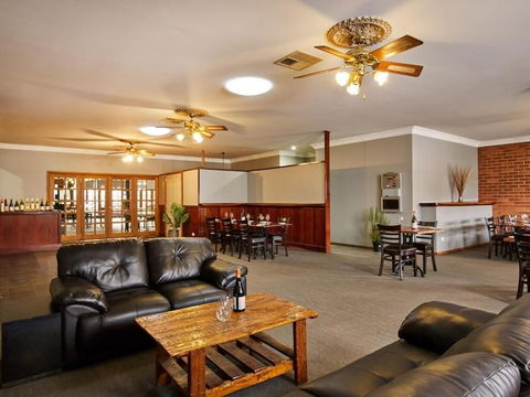 Star Hotel Motel Barnawartha - Kingaroy Accommodation 4