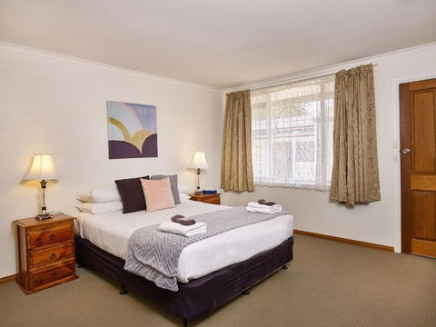 Star Hotel Motel Barnawartha - Kingaroy Accommodation 2