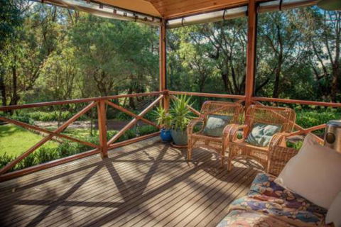 Secluded Homestead Amongst The Trees - Kingaroy Accommodation 0
