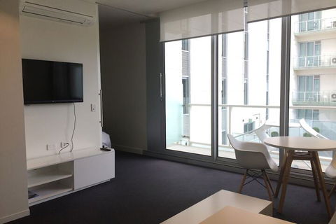 Luxurious Apartments Near City - Kingaroy Accommodation 4