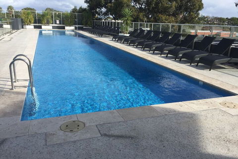 Luxurious Apartments Near City - Kingaroy Accommodation 1