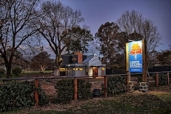 Lusso KV - Kingaroy Accommodation 3