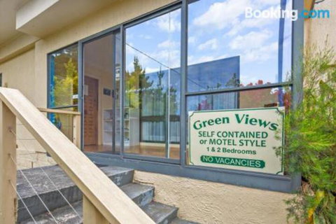 Green Views - Kingaroy Accommodation 5
