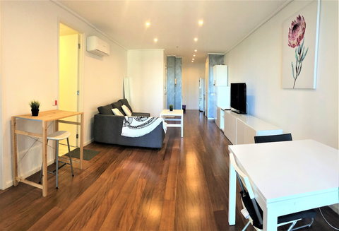 ReadySet Apartments City Tower - Kingaroy Accommodation 6