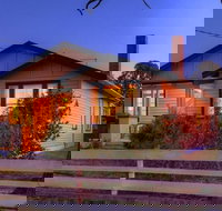 Grace's Spa Cottage - Kingaroy Accommodation