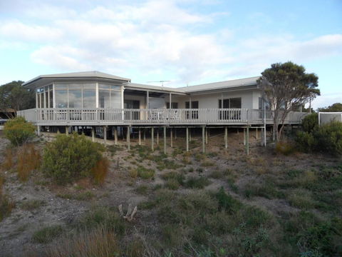 White Sands Holiday Retreat - Kingaroy Accommodation 4