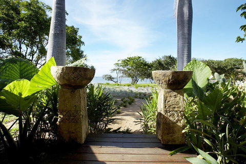 Lotus House - Kingaroy Accommodation 0