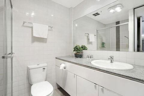 Corporate Stayz At Collins - Kingaroy Accommodation 3