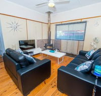 Beach House on James Patterson - Kingaroy Accommodation