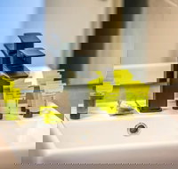 Nightcap at The Cheeky Squire - Kingaroy Accommodation