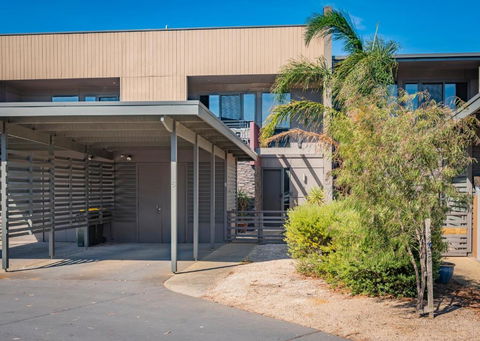 Five Shell - Kingaroy Accommodation 5