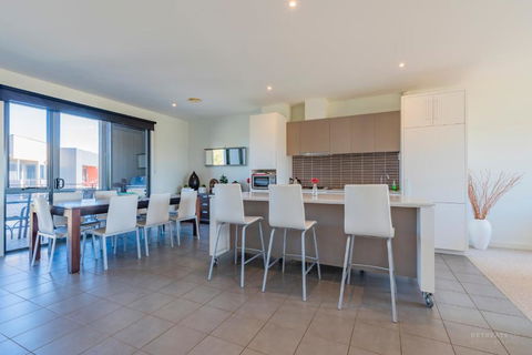 Five Shell - Kingaroy Accommodation 1