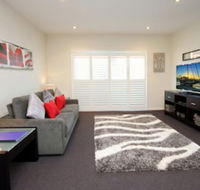 Pacific Blue Apartment 258 265 Sandy Point Road - Kingaroy Accommodation