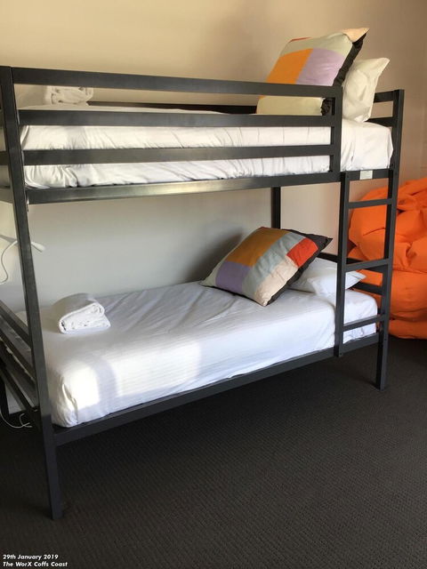 Del Boca Vista 4 Bedroom House - Kingaroy Accommodation 1