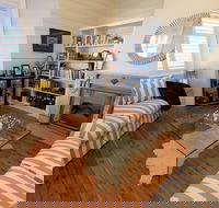 Courthouse Cottage - Kingaroy Accommodation