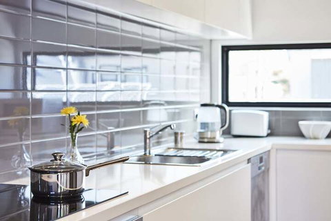 3 Level Architecturally Designed House - Kingaroy Accommodation 5