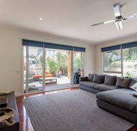 Lady Nelson - Kingaroy Accommodation