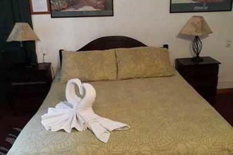 Cameron Lodge Cottage - Kingaroy Accommodation 2
