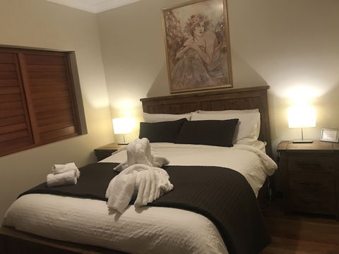Atina Rocks Country Homestead - Kingaroy Accommodation 5