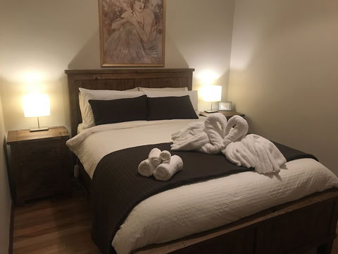 Atina Rocks Country Homestead - Kingaroy Accommodation 4