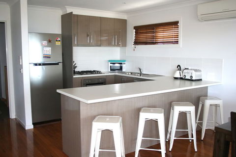 Cowes On The Bay - Kingaroy Accommodation 2