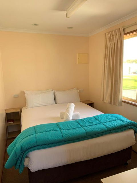 Christies Beach Tourist Park - Kingaroy Accommodation 2