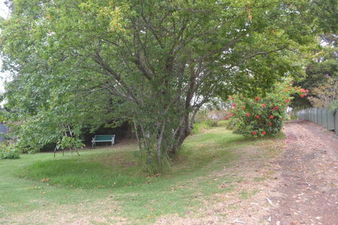 Inlet Waters - Kingaroy Accommodation 3