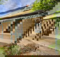 Pembury Cottage - Kingaroy Accommodation