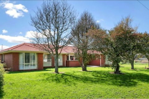 Impressive Hobby Farm Close In Bungaree - Kingaroy Accommodation 0