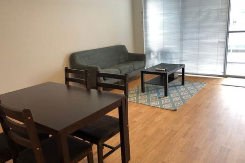 Apartment In Queens Park - Kingaroy Accommodation 1