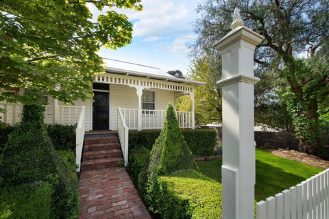 Hepburn View - Kingaroy Accommodation 0