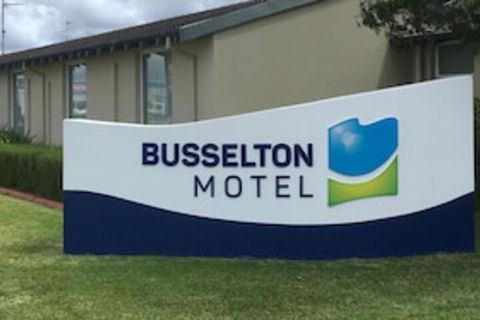 Busselton Motel - Kingaroy Accommodation 0