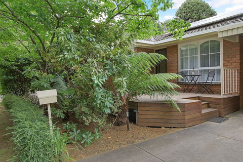 Woody's In Central Bright - Kingaroy Accommodation 4