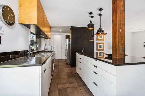 CABARITA BEACH HOUSE 53 - Kingaroy Accommodation 3