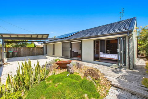 CABARITA BEACH HOUSE 53 - Kingaroy Accommodation 2