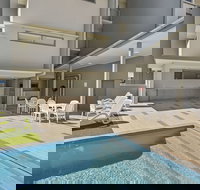 Direct Hotels - Aquarius Kawana - Kingaroy Accommodation