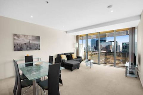 Living Corporate Liberty Tower - Kingaroy Accommodation 0